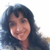 Carmen Ponton's Instagram, Twitter & Facebook