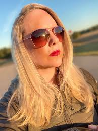 Goodtimes 🤟 Night riding is almost better than riding during the day 😎  #MotoTherapy