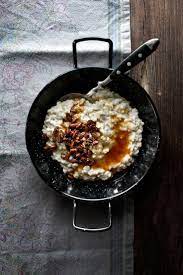 Greek Yoghurt Oatmeal With Browned Butter Honey And Candied Pine Nuts Pinenuts Brownedbutter Honey Candiednuts Greek Breakfast Brunch Food Yummy Breakfast