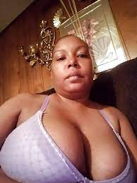 African horny mom