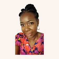 Denise Hubbert's Instagram, Twitter & Facebook