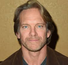 maura west · 4.4M threads