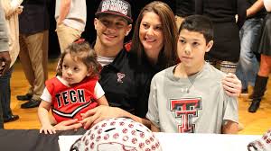 From wikipedia, the free encyclopedia. Espn Announcer Apologizes On Air To Patrick Mahomes Mom The Kansas City Star