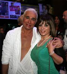 Article by 80 in musica Scialpi Come Era Come E Dopo La Chirurgia Qui Con Foto Di Prima E Ora