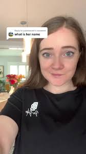 Renee (@red_winter_head)