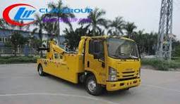 Isuzu Npr 6 ton wrecker for sale Kazakhstan
