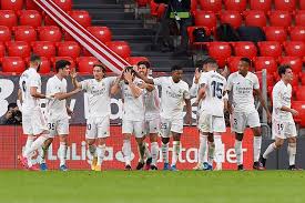 Barcelona berada di posisi ketiga dengan 68 poin, sedangkan sevilla menyusul dengan capaian 67 poin. Bpuyzz5k4cujnm