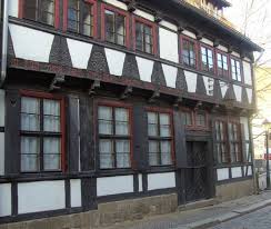 Die immobilien reichen hinsichtlich ihrer wohnfläche von 99 bis 196 m². Haus Zum Verkauf 06484 Quedlinburg Mapio Net