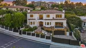 2 bedroom guest house for rent in san fernando valley. Luxury Homes For Sale Mansions In San Fernando Valley Ca Point2