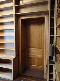 Bibliotheque Sur Mesure Porte En Tunnel A Ravancement De Moulure 30 Mm Ebrasement Egalement Le Tout En Chene Massif