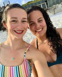 Erica Handley (@ericahandley2) • Fotky a videa na Instagramu