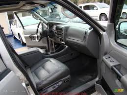 Cool 2005 Ford Explorer Sport Trac Interior Car Images Hd 2005 Ford Explorer Sport Trac Xlt 4x4 Interior Phot Ford Sport Trac Ford Explorer Sport Ford Explorer