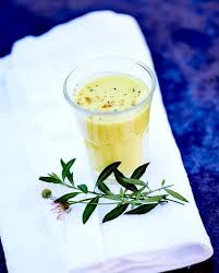 Lait D Or Amande Curcuma Pour 6 Personnes Recettes Elle A Table Recette Recette Healthy Curcuma Lait D Amande