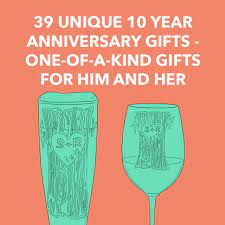 We have some great recommendations on 10 year anniversary gifts that will make the selection process easy and straightforward for you. 39 Unique 10 Year Anniversary Gifts One Of A Kind Gifts For Him And Her Dodo Burd