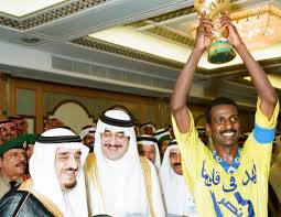 ماجد عبدالله لاعب كرة القدم السعودي ، قائد ومهاجم نادي النصر السعودي والمنتخب السعودي السابق ، وهو من انجازات ماجد عبدالله : Ù…Ø§Ø¬Ø¯ Ø¹Ø¨Ø¯Ø§Ù„Ù„Ù‡ Ø¬ÙˆÙ‡Ø±Ø© Ø§Ù„Ø¹Ø±Ø¨ ÙÙŠ Ø§Ù„Ù…Ù„Ø§Ø¹Ø¨ Ø§Ù„Ø³Ø¹ÙˆØ¯ÙŠØ© Ø§Ù„ØªÙŠØ§Ø± Ø§Ù„Ø§Ø®Ø¶Ø±