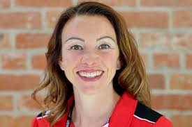 Athlete mum tackles her fear of drowning in new challenge