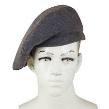 Scottish Traditional Highlander Tam Hat in Dark Grey Wool