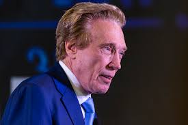 Perry Johnson: 'Never again' will schools mandate masks if elected governor 