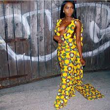 Model bazin imprimés africains fatou robe en pagne africain boubou tenue africaine. Follow Badgalronnie Mode Africaine Mode Africaine Robe Tenue Africaine