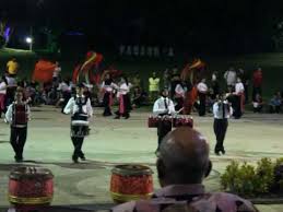 Pujian kepada pelajar yang hadir ke sekolah. Ajmbc2018 Raja Zarina Lagu Mp3 Mp3 Dragon