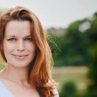 100+ "Bruňová" profiles