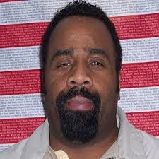 Elvin Vazquez's Instagram, Twitter & Facebook