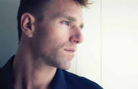 Beverly Mendes's Instagram, Twitter & Facebook