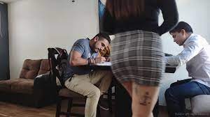 Maestra seduce a alumno y termina cogida por todos GANG BANG (12) - XNXX. COM