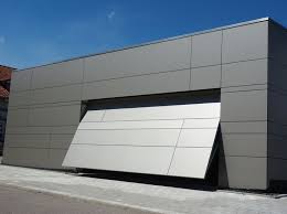 Alucobond Facade Traumfassade Klebefassade Garage Architektur Fassadenba Garage Alucobond Garage Doors Garage Door Design Modern Garage Doors