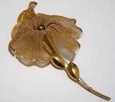 Vintage Large Gold Tone Flower Pin Morning Glory Style Flower With Mesh Petals 4 1 2 X 2 1 2 Inches Unsigned Very Good V Floral Jewellery Jewelry Flower Brooch