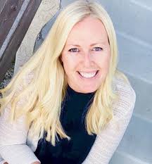 WOMEN BECOMING WHOLE