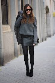 Street Style Mode Tenue Jupe En Cuir Comment Porter Des Bottines