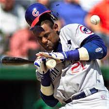 Sammy Sosa Prolonging His Exile From Wrigley Field Funny Sports Pictures Sports Sports Humor