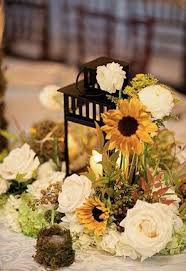 Sunflower Wedding Bouquets Centerpieces In 2020 Sunflower Wedding Bouquet Sunflower Wedding Centerpieces Rustic Sunflower Wedding
