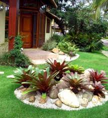 How can you landscape a small front yard? Front Garden Small Front Yard Landscaping Ideas Low Maintenance