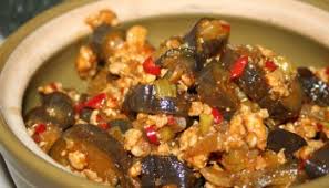 Nah, di indonesia, ada banyak sekali jenis masakan yang menggunakan tahu sebagai bahan. Resep Tumis Terong Bawang Putih Resep Masakan Dapur Arie