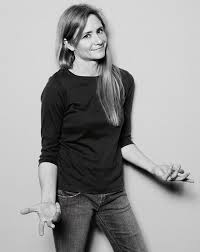 She is best known as the title jentsch was born to a family of lawyers in berlin and began her acting education there at hochschule ernst busch, a university for drama. Interview Ohne Worte Julia Jentsch Sz Magazin