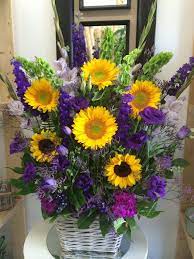 Effusive flowers & gifts is located in los angeles, california. Santa Monica Flower Shop Gift Cards California Giftly