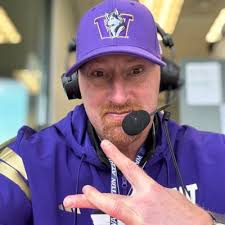 Adrian Medrano (@ERCoachMedrano)