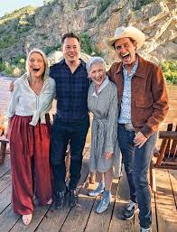 Maybe you would like to learn more about one of these? Maye Musk Uber Den Clan Und Elon Musk Es War Alles Kampf Auf Der Ganzen Linie Manager Magazin