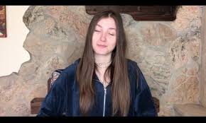 Mersin üniversitesi edebiyat fakültesi türk dili ve edebiyatı bölümünden mezun cevabını detaylı olarak ekleyeceğiz. Duygu Ozaslan Bronzlasmis Gibi Gorunen Makyaj Favori Gunes Urunlerim Seyredelim Com