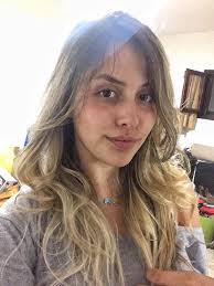 מחקר חדש קובע: בנות שמבהירות לבלונד חכמות יותר, יפות יותר ומאושרות יותר  👩‍🎓👩‍💼😀 לא מאמינים לי? תשאלו את Karin Sultan שהתחדשה בהבהרה המדהימה  שבתמונות 🔝 גם את רוצה להיות חכמה, יפה ומאושרת