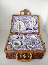 Childrens Picnic Basket China Tea Set China Tea Sets Picnic Basket China Tea