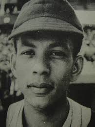 DOS ESTELARES PADRE-HIJO QUE CASI NADIE MENCIONA... Se trata de Julio Rojo  Sr. y Jr., dos figuras que en su etapa de peloteros estuvieron en la élite  del beisbol cubano. El padre