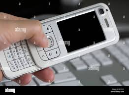 Nokia 6110 Navigator with keyboard in ...