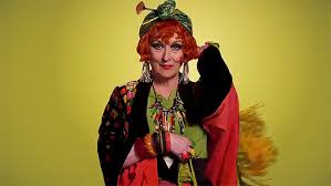 2018 Mary Poppins Returns Meryl Streep As Topsy Turvy 2018 Merylstreep Marypoppinsreturns Topsyturvy Cousin Mary Poppins Movie Meryl Streep Maryl Streep