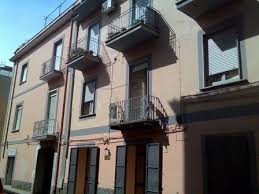 Scopri subito migliaia di annunci di appartamenti in vendita di privati, agenzie e costruttori e trova la tua futura casa su subito.it Cerco Casa In Vendita Caserta Casa Vendita Caserta