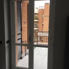 Cerchi finestra legno nelle attività operanti nel settore porte a vestone? Sostituzione Guarnizioni Paraspifferi Per 4 Porta Finestra Roma Roma Habitissimo