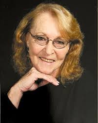 Mary Grissom's Instagram, Twitter & Facebook