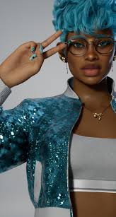 I kinda can't get over how pretty my sim is her eyes just compliment her  features green eyes I am in love with her shes currently engaged to seth  who has 2